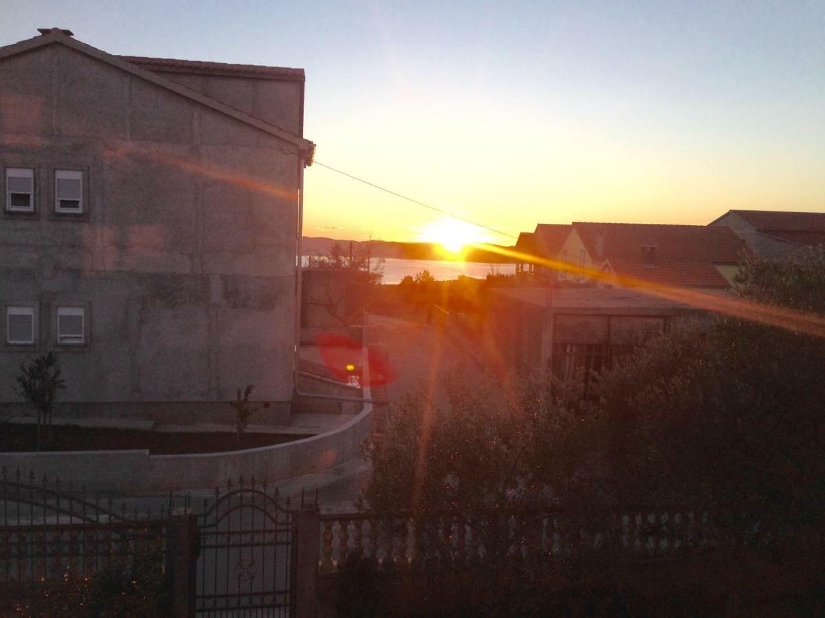 Sunny Apartment Jukic With Sea View زادار المظهر الخارجي الصورة