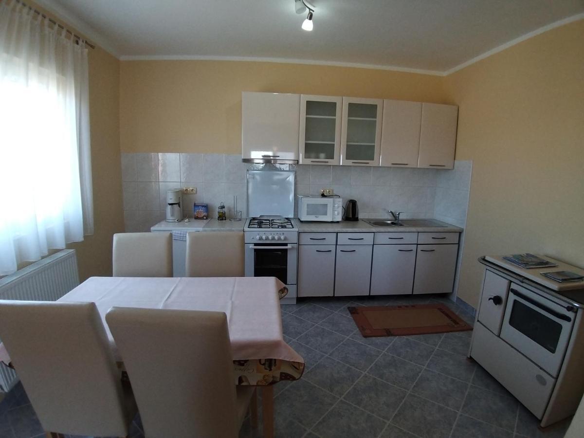 Sunny Apartment Jukic With Sea View زادار المظهر الخارجي الصورة
