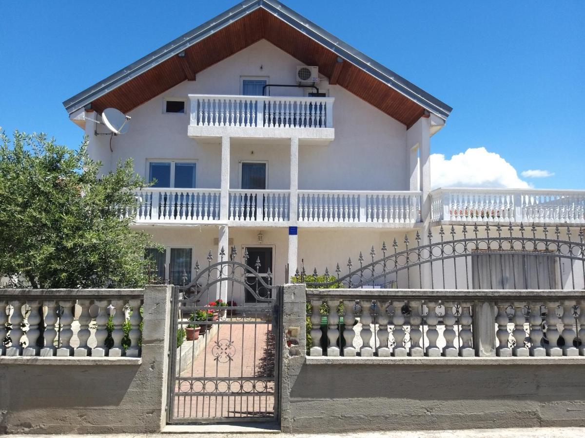 Sunny Apartment Jukic With Sea View زادار المظهر الخارجي الصورة